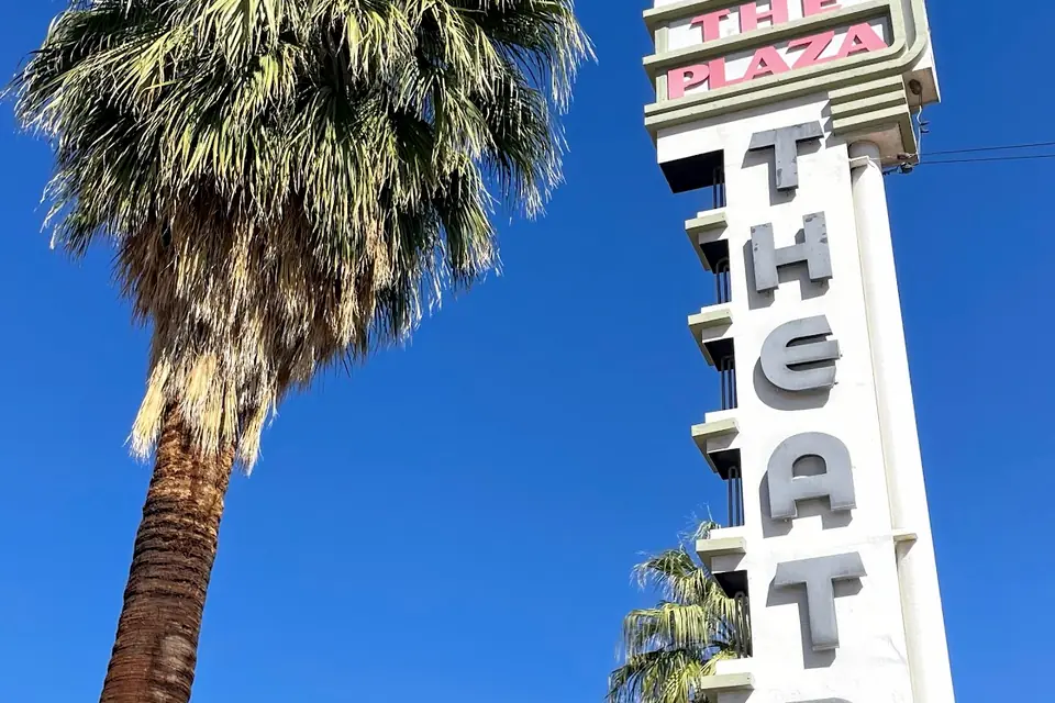 Plaza Theatre